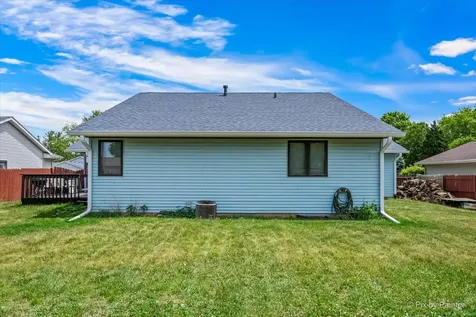 811 Arnold Avenue Rockford IL 61108