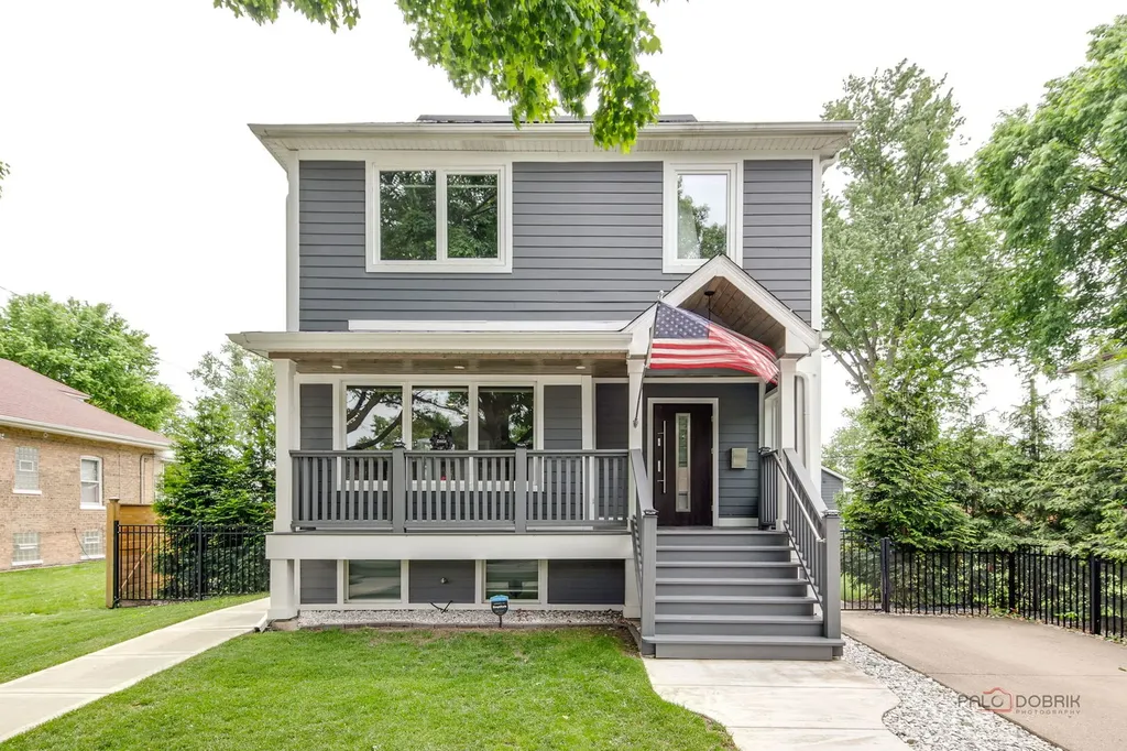 1455 Campbell Avenue Des Plaines IL 60016