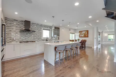 1455 Campbell Avenue Des Plaines IL 60016