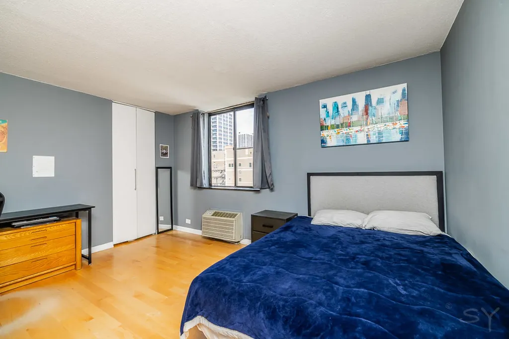 1339 North Dearborn Street Chicago IL 60610