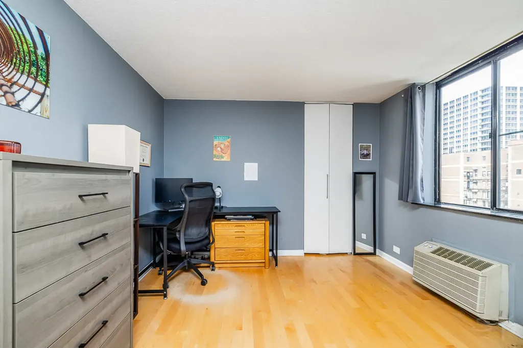 1339 North Dearborn Street Chicago IL 60610