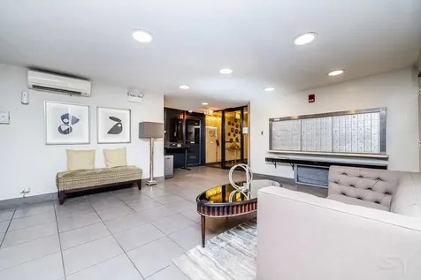 1339 North Dearborn Street Chicago IL 60610