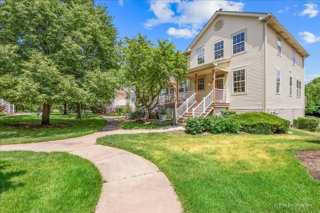 670 Littleton Trail Elgin IL 60120