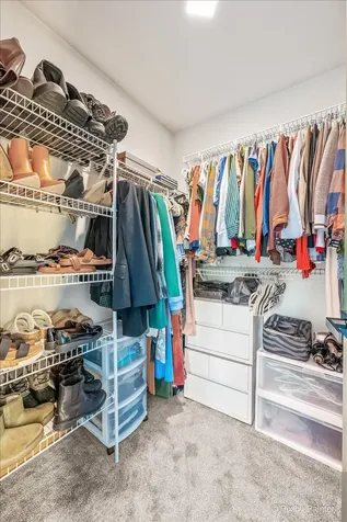 670 Littleton Trail Elgin IL 60120