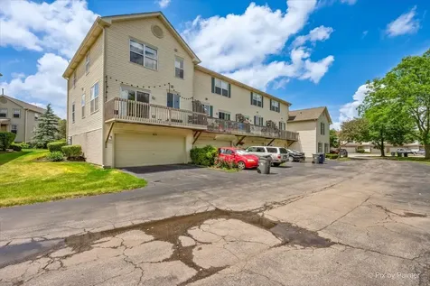 670 Littleton Trail Elgin IL 60120