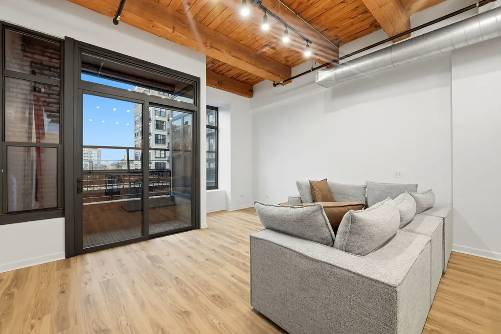 1503 South State Street Chicago IL 60605