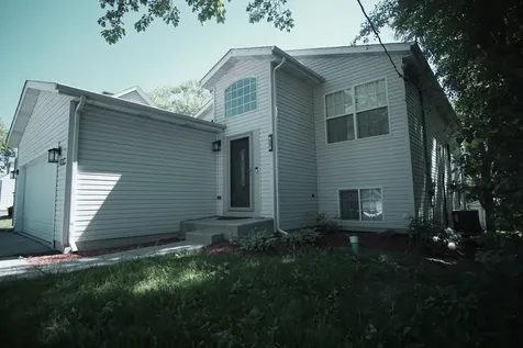 425 Keller Avenue Waukegan IL 60085