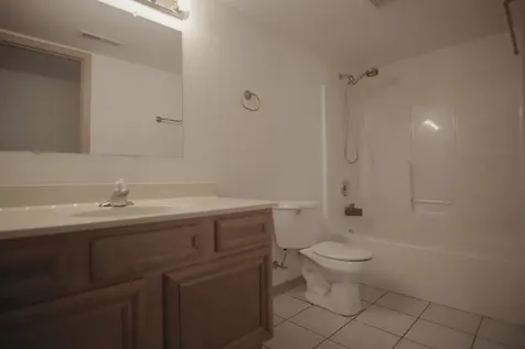 425 Keller Avenue Waukegan IL 60085