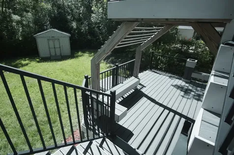 425 Keller Avenue Waukegan IL 60085