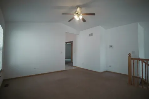425 Keller Avenue Waukegan IL 60085