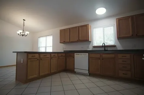 425 Keller Avenue Waukegan IL 60085