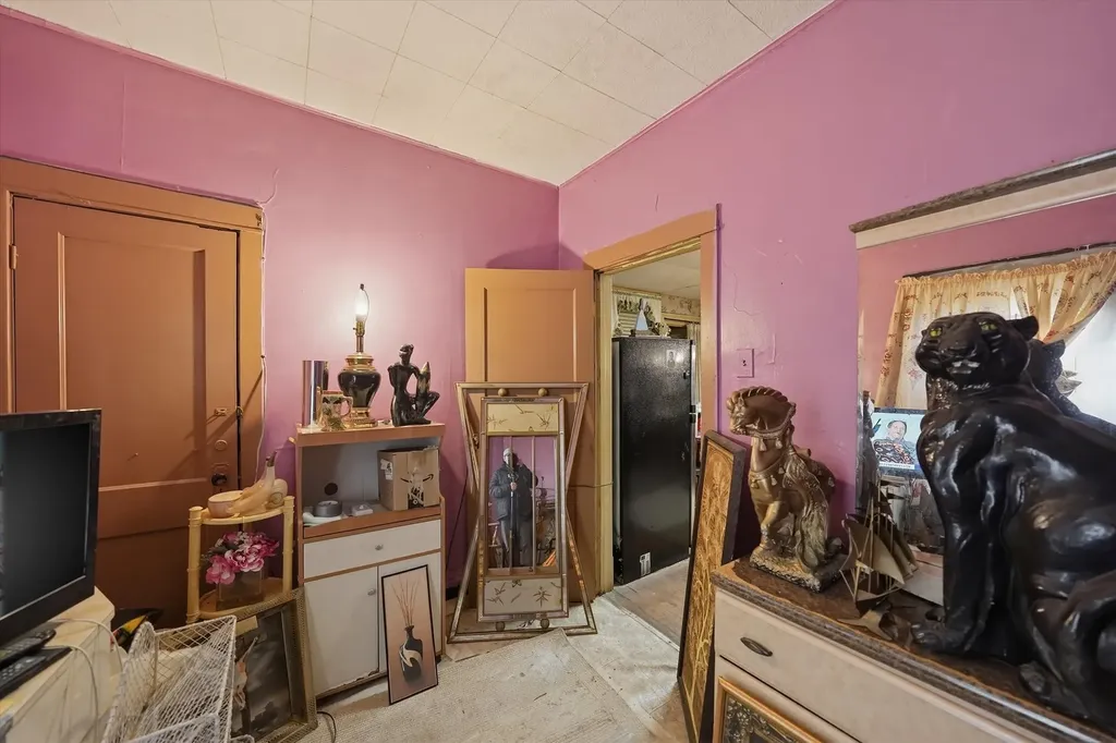5950 South Marshfield Avenue Chicago IL 60636