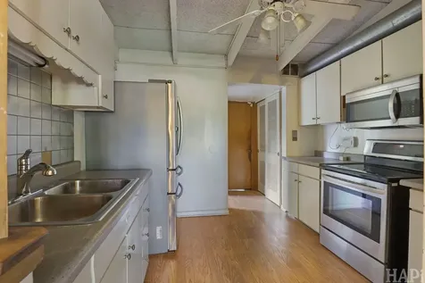 2400 Hyde Park Avenue Waukegan IL 60085