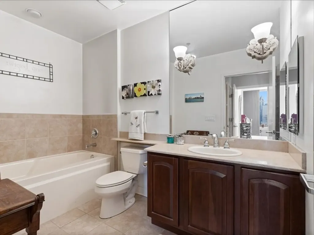 1322 South Prairie Avenue Chicago IL 60605