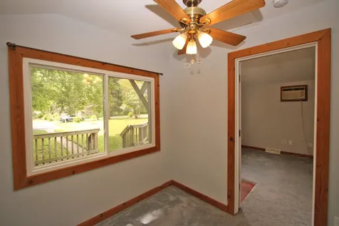 338 East Lakeview Avenue Round Lake Beach IL 60073