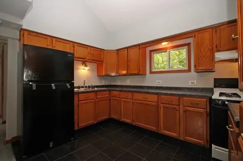 338 East Lakeview Avenue Round Lake Beach IL 60073