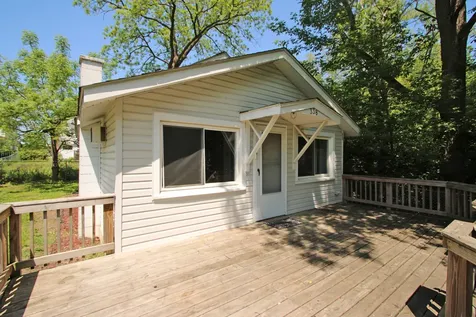 338 East Lakeview Avenue Round Lake Beach IL 60073