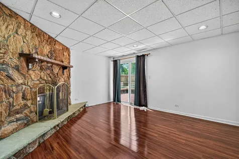 1485 Westbury Drive Hoffman Estates IL 60192