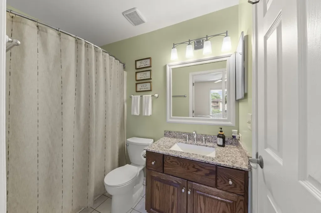 1142 Greensfield Drive Naperville IL 60563