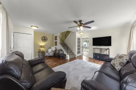 1142 Greensfield Drive Naperville IL 60563