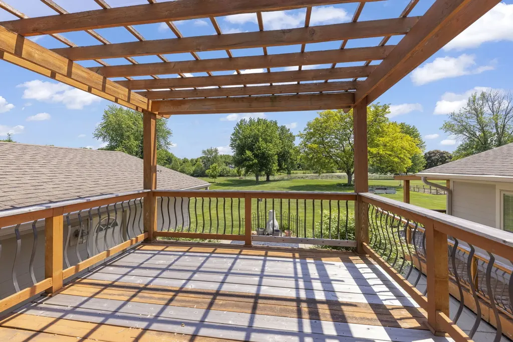11S669 Schillinger Drive Naperville IL 60564
