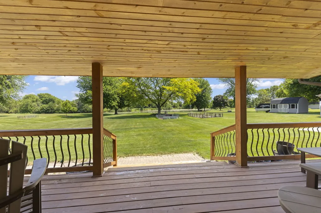 11S669 Schillinger Drive Naperville IL 60564