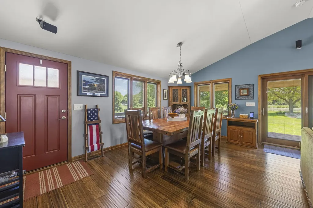 11S669 Schillinger Drive Naperville IL 60564