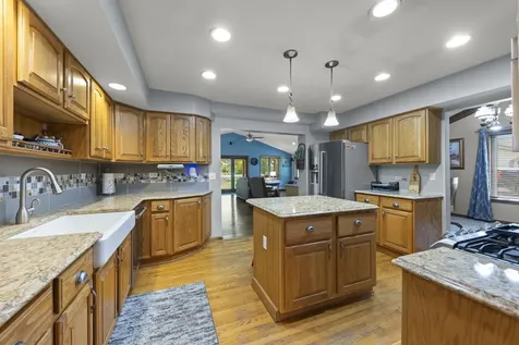 11S669 Schillinger Drive Naperville IL 60564