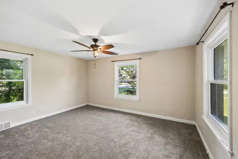 629 Dundee Avenue Flossmoor IL 60422