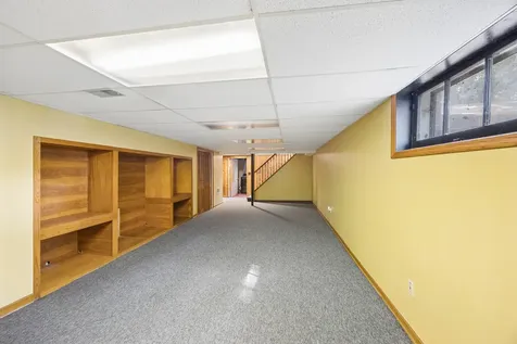 629 Dundee Avenue Flossmoor IL 60422
