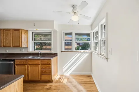 629 Dundee Avenue Flossmoor IL 60422