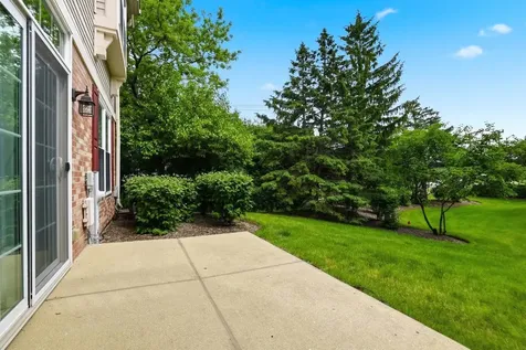 779 Stonewall Court Schaumburg IL 60173