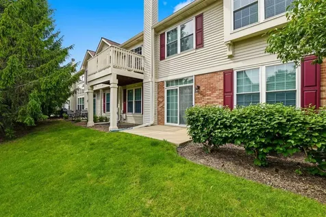 779 Stonewall Court Schaumburg IL 60173