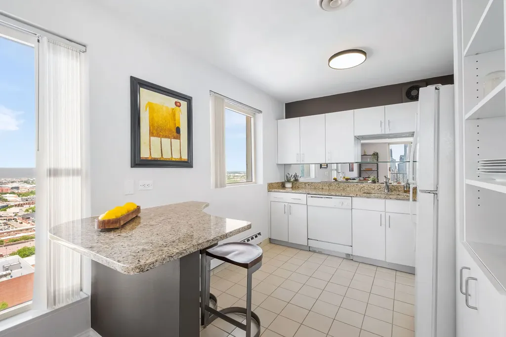 1212 North La Salle Drive Chicago IL 60610