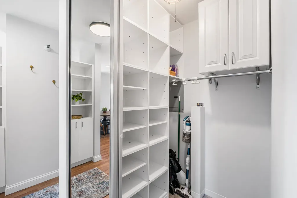 1212 North La Salle Drive Chicago IL 60610