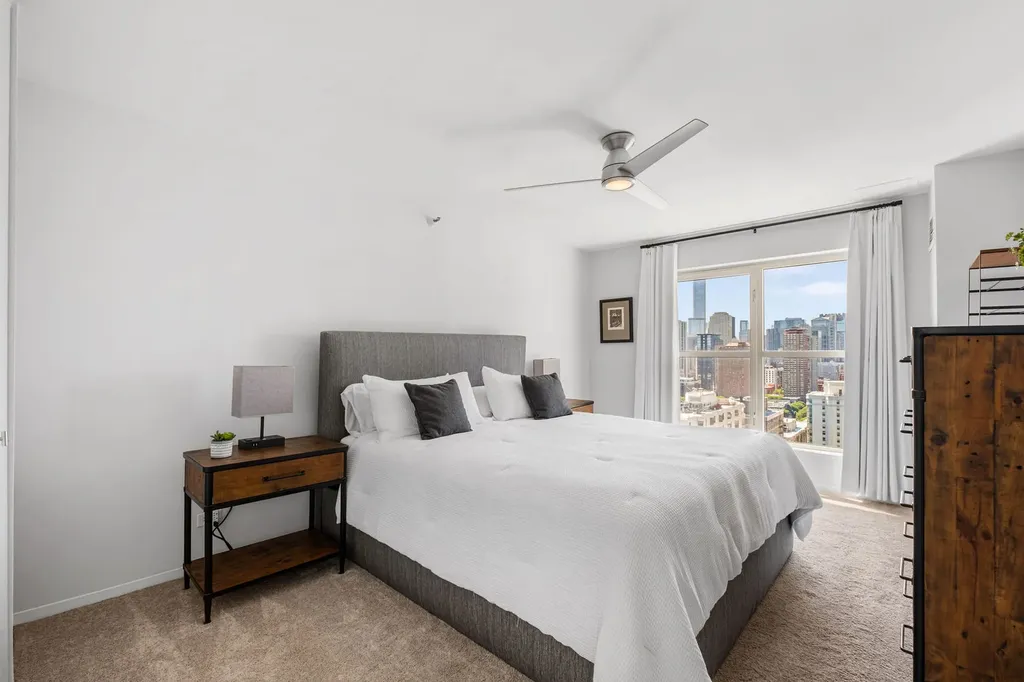 1212 North La Salle Drive Chicago IL 60610