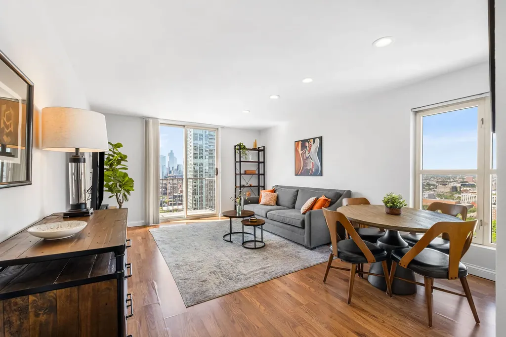 1212 North La Salle Drive Chicago IL 60610