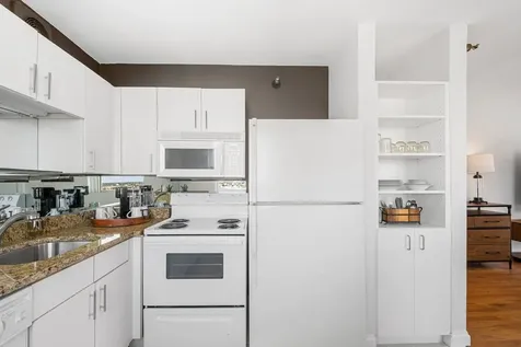 1212 North La Salle Drive Chicago IL 60610