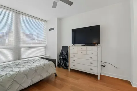 600 North Kingsbury Street Chicago IL 60610