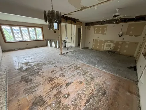 7401 161ST Place Tinley Park IL 60477