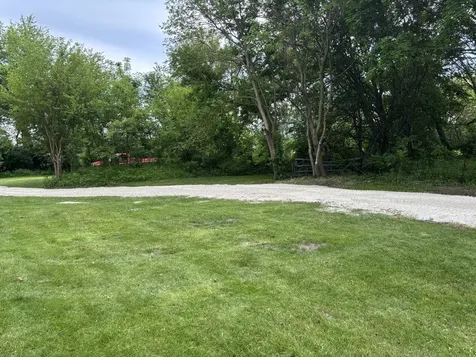 403 Rhodes Avenue Big Rock IL 60511