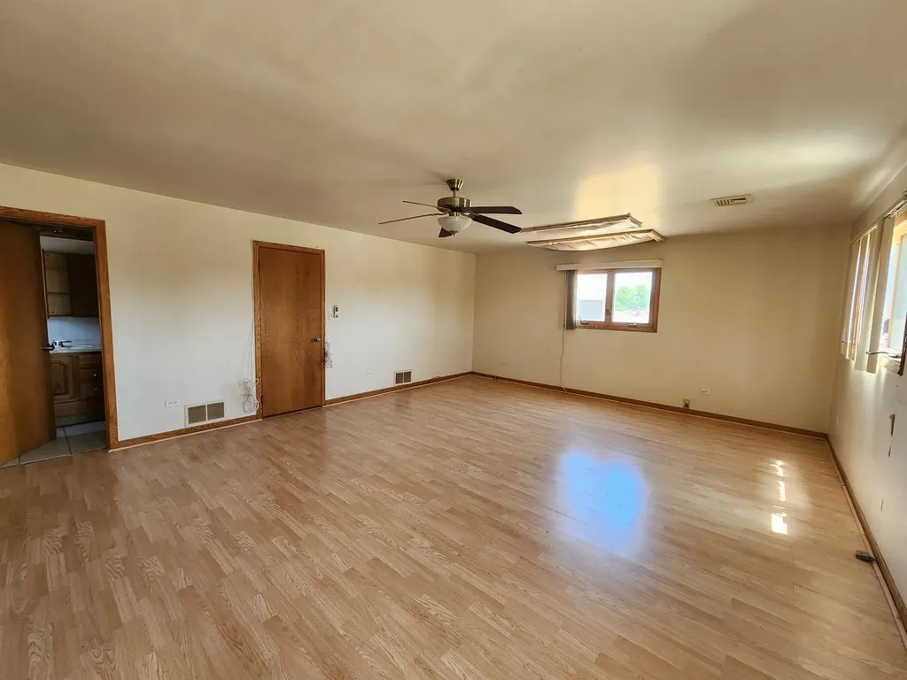 4410 West 81st Place Chicago IL 60652