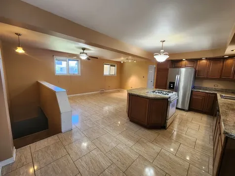 4410 West 81st Place Chicago IL 60652