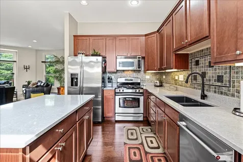 130 North Rose Street Palatine IL 60067