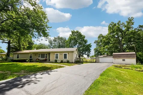 201 Laura Avenue Shorewood IL 60404