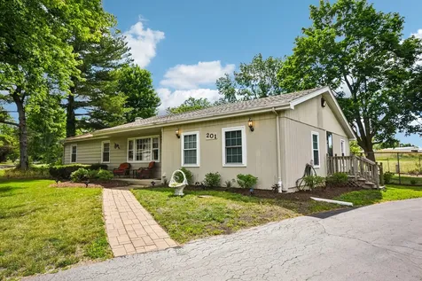 201 Laura Avenue Shorewood IL 60404