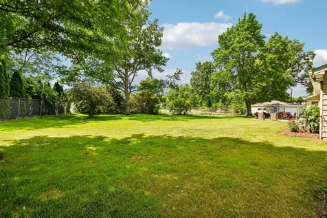 201 Laura Avenue Shorewood IL 60404