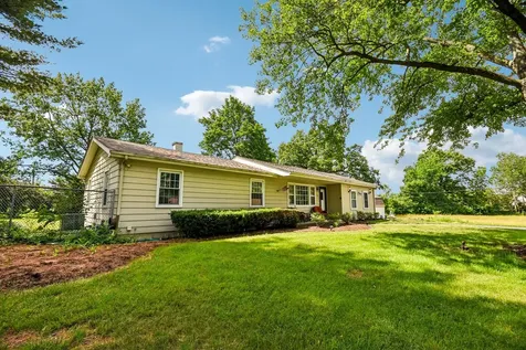 201 Laura Avenue Shorewood IL 60404