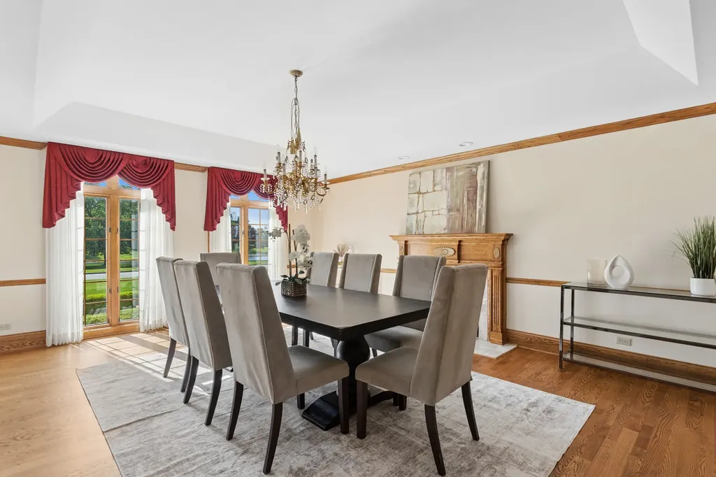 1901 Midwest Club Parkway Oak Brook IL 60523