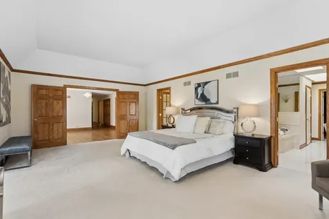 1901 Midwest Club Parkway Oak Brook IL 60523
